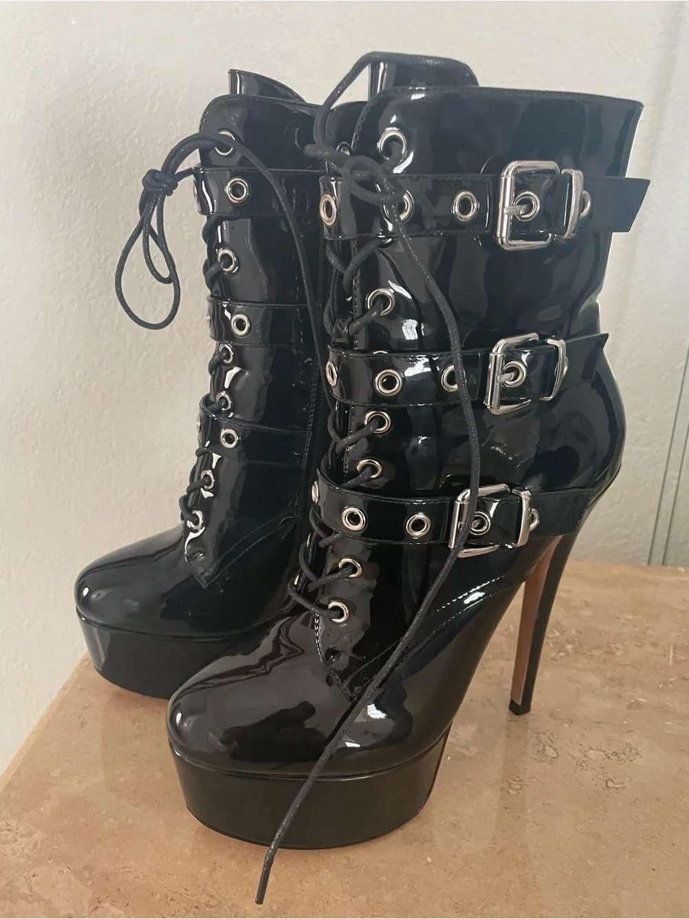 N/A statement black